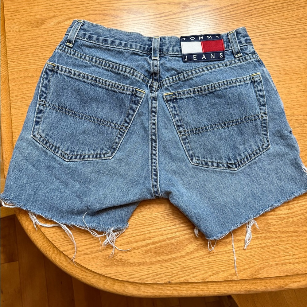 Vintage Tommy Hilfiger Blue Jean Shorts with Frayed Hem - Picture 7 of 8